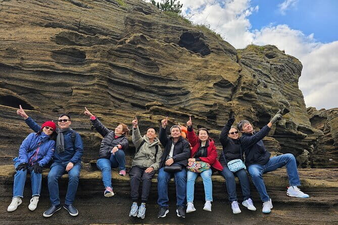2Days Private tour in jeju island - East/West/South of Jeju - Should You Book This 2-Day East/West/South Jeju Private Tour?