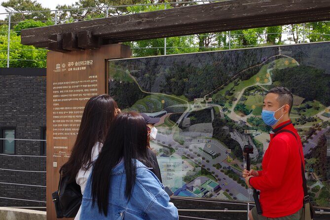 5-Day Korea Golden route by K-shuttle Tour from Seoul Including Busan, Yeosu - Day 4: Bulguksa + Seokguram UNESCO Stone Temples