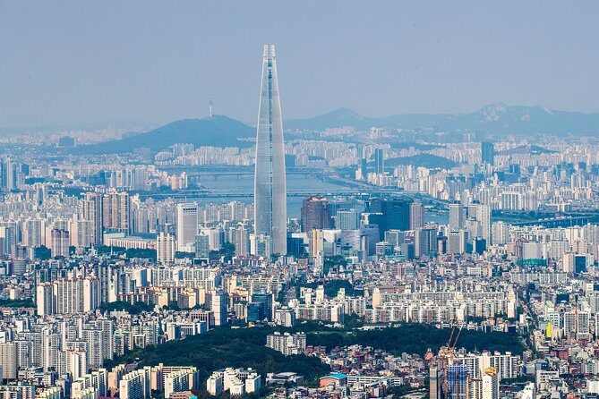 Best of Seoul Shopping Tour - Apgujeong Rodeo Street and Gangnam Underground: fashion mecca with a practical twist