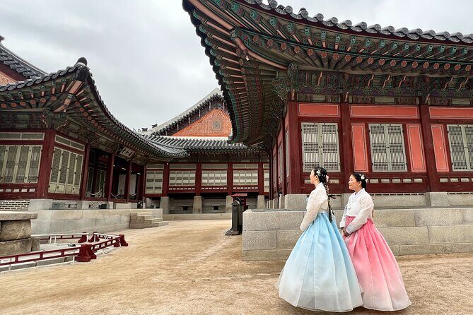 Best Seoul City Tour (Gyeongbokgung Palace,Insadong,Namsan Tower) - Tuesday Swap: Changdeokgung and Bukchon Instead of Gyeongbokgung