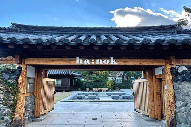 Busan Cruise Port – Premium Small Group Tour (Max 6 Guests) - Haedong Yonggungsa Temple: Busan’s coastal temple stop