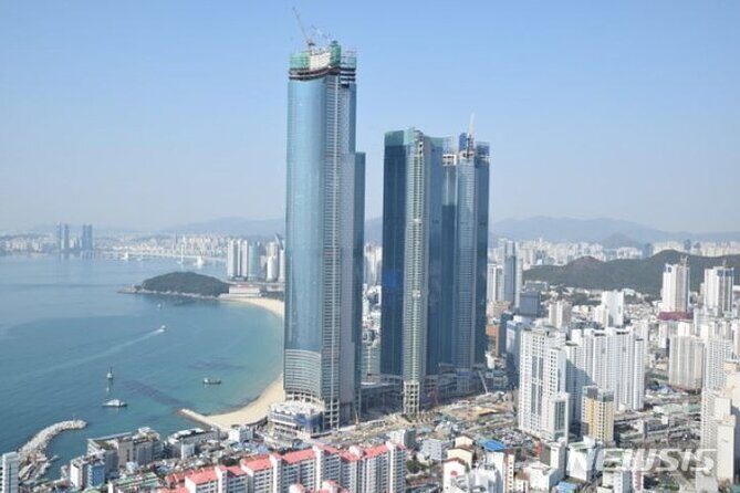 Busan CUSTOMIZED Tour for PRIVATE GROUP CRUISE PASSENGERS - Dalmaji-gil, Haeundae Beach, and Dongbaekseom: Busan’s classic coastal photo route