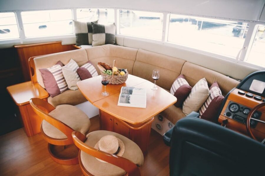 Busan: Group Sightseeing Yacht Cruise with Snacks and Drinks - Quick tips so your cruise goes smoothly