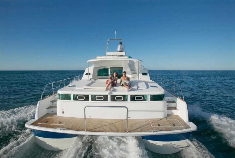 Busan: Group Sightseeing Yacht Cruise with Snacks and Drinks - Departure times: choose based on light, not just convenience
