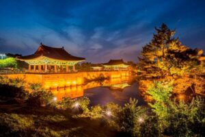 Busan: Gyeongju Guided Day Trip to Three Kingdoms Capital - First Stop: Seokguram Grotto for Quiet UNESCO Wonder