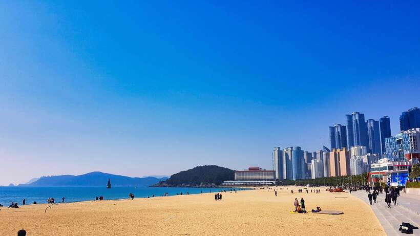 Busan: Haeundae 100-Minute Walking Tour - Haeundae Beach with a wartime context