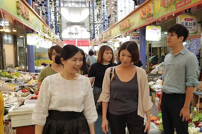 Busan history and market food tour with local chef - BIFF Square hotteok: the sweet street-food detour you’ll remember