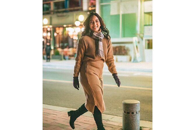 Busan Night Small Group Photo Tour (Max 7) - Proposing easy posing tips you can use right away