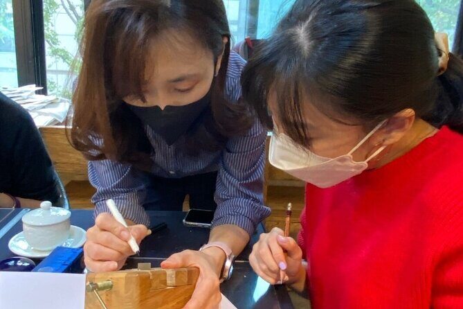 Carve Your Personal Korean Stone Seal with Jeongju in Insadong - Should you book Jeongju Kim’s stone seal class?