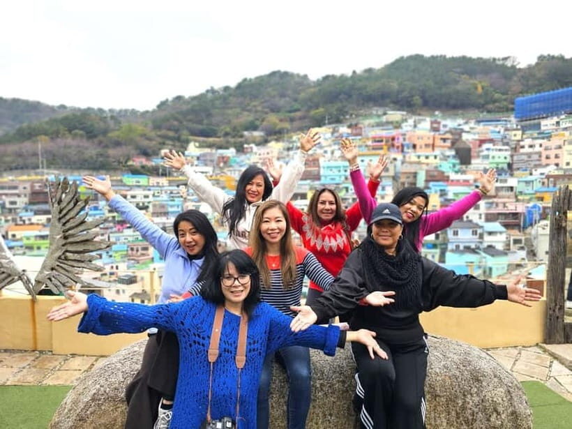Cruise Ship Guests'Shared Tour in Busan for Up to 6 people - A Cruise-Friendly Busan Day in a Small Van