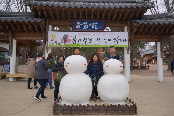 Customized Private Seoul tour: Palace, Market etc(Airport Option) - Korean Folk Village, Hwaseong Fortress, and Namhansanseong: UNESCO day-trip time