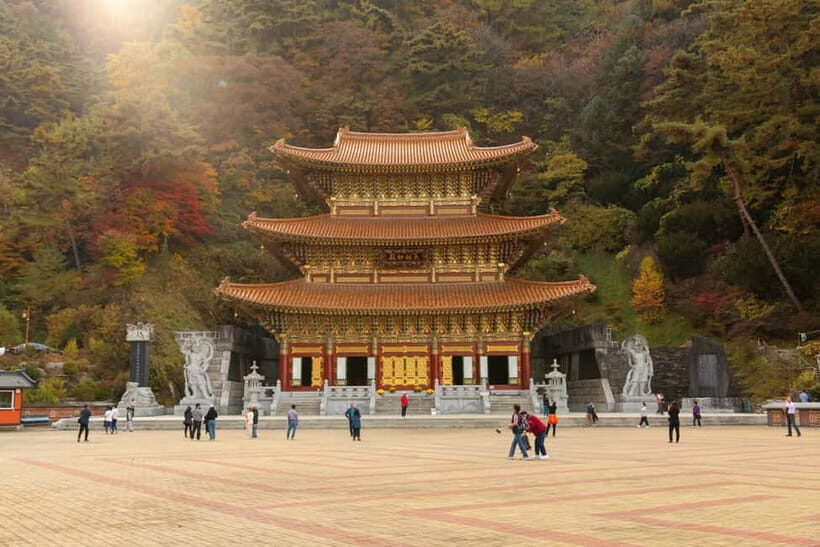Danyang Tour:Guinsa Temple & Bobaljae & Cheongpung Cable Car - Guides, small groups, and what that means for your day