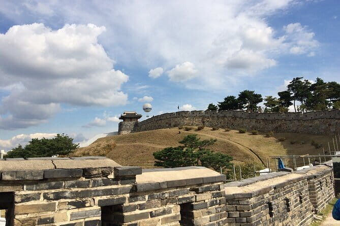 Day Tour of Suwon Hwaseong Fortress Starfield Waujeongsa Temple - A Seoul-to-Suwon day that moves (10 to 11 hours)