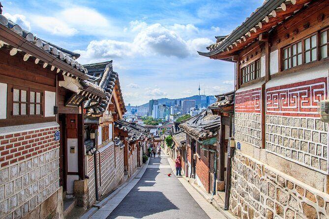 DIY Seoul Private Tour: Select 4 places you want to go - Hanok Villages and Old-Street Seoul: Bukchon, Ikseon-dong, Insadong