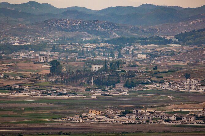 DMZ tour pick up & drop off at Incheon airport - Imjingak Peace Park: where the story starts
