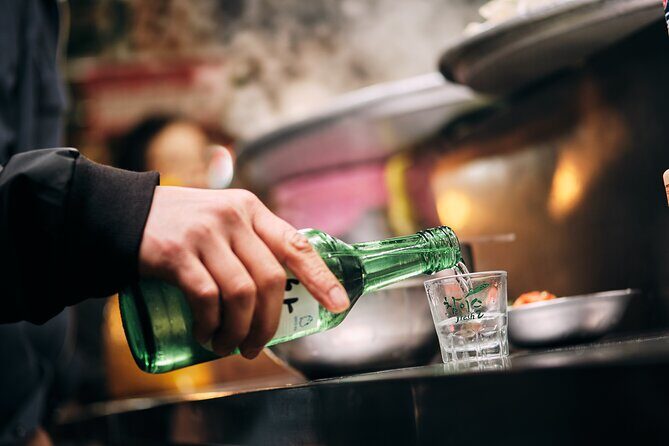 Downtown Seoul Guided Food & Market Tour with 8+ Local Tastings - Another Five Grand Palaces Stop: A Parked Royal Reset