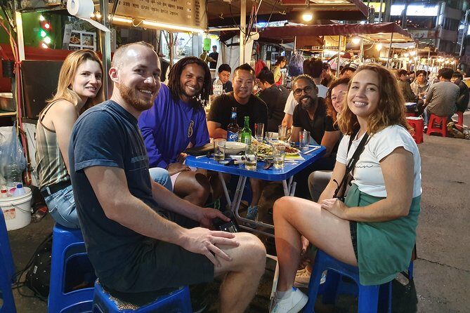 Drinking and Eating through the Alleys of Seoul - The Last Stop Moment: Mike Buys the Round