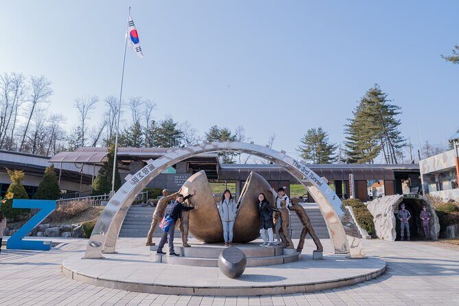 Exclusive Private DMZ Tour & War Memorial Hall or Suspension Bridge(No Shopping) - Key Things to Know Before You Go