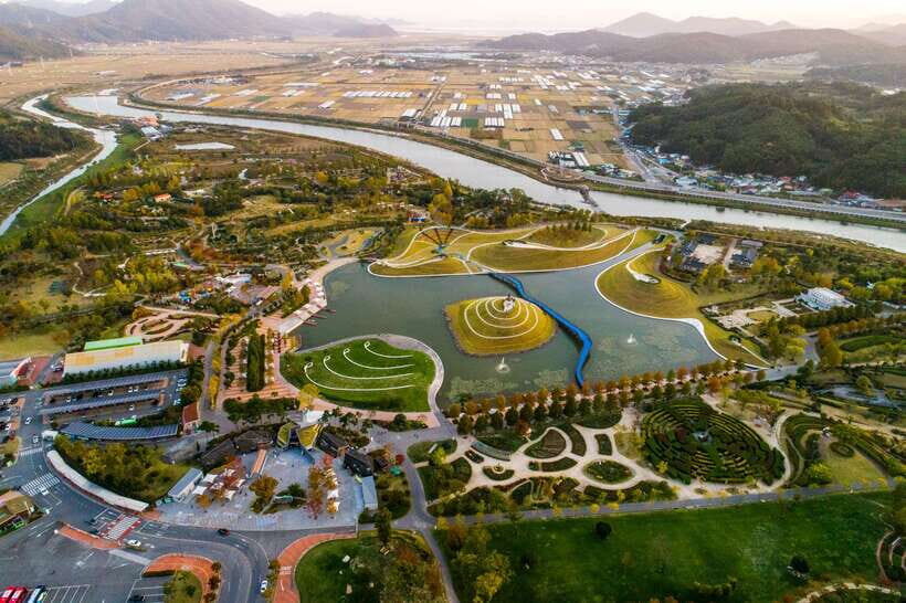 From Seoul: 5-Day Tour of Korea with UNESCO Sites - Day 4: Seokguram and Bulguksa UNESCO heritage, then Andong Hahoe’s Joseon living village