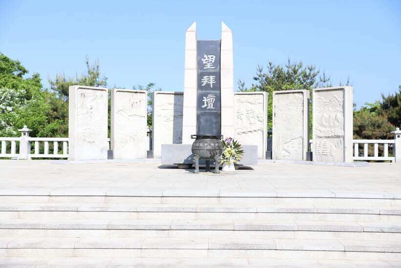 From Seoul: DMZ The 3rd Tunnel and Suspension Bridge Tour - The Third Infiltration Tunnel: 1,635 meters of claustrophobic engineering