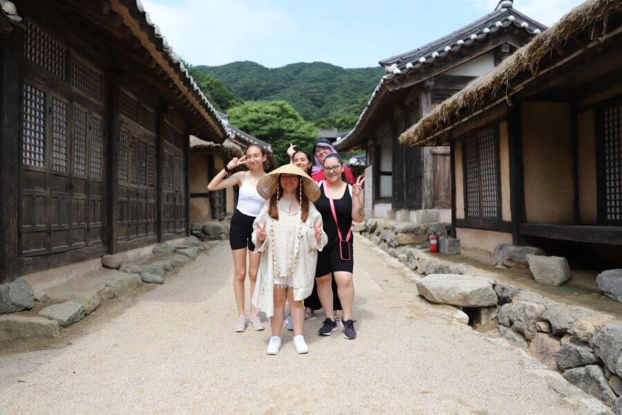 From Seoul: Yongin Dae Jang Geum Park Tour - Your guide is the secret sauce: Rachel, Stella, and Leo style storytelling