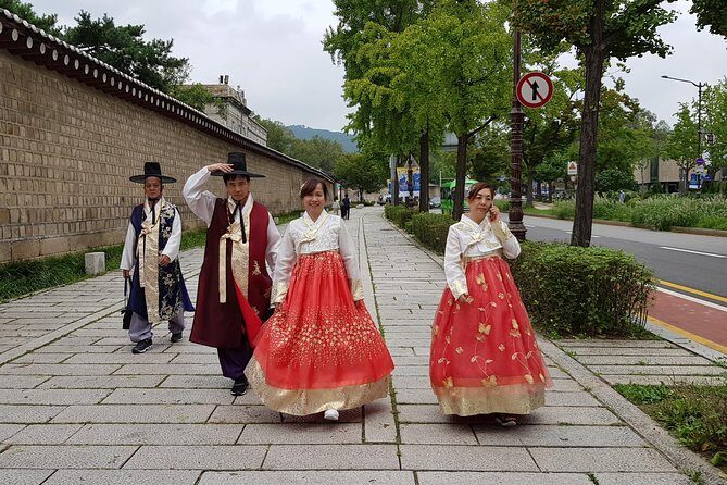 Full Day- Essential Seoul City Tour & Gourmet Tour(including Lunch and Dinner) - Gwangjang Market dinner: street food, makkŏlli, and a real ending