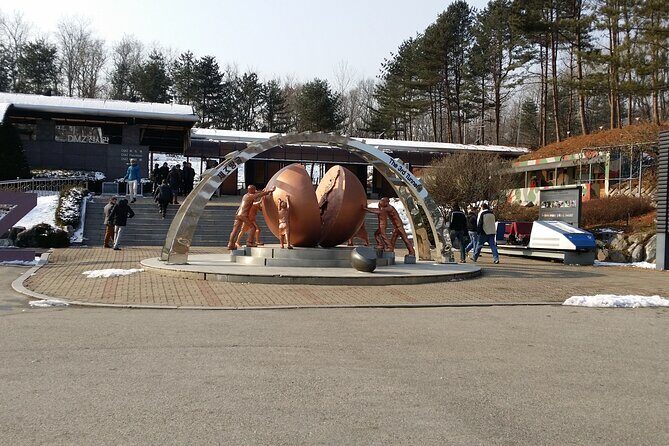 Full Day Private Tour DMZ (The 3rd Tunnel) & Suspension Bridge - Price and value: what $160 buys you in a private day