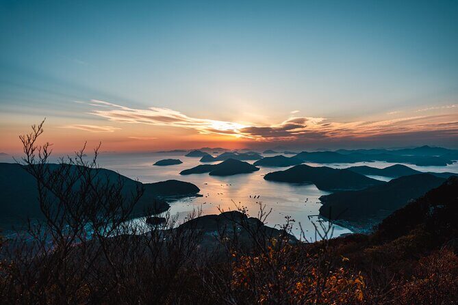 Geoje Oedo Botania Island from Busan - Windy Hill: a hill that earns its name and a windmill to match