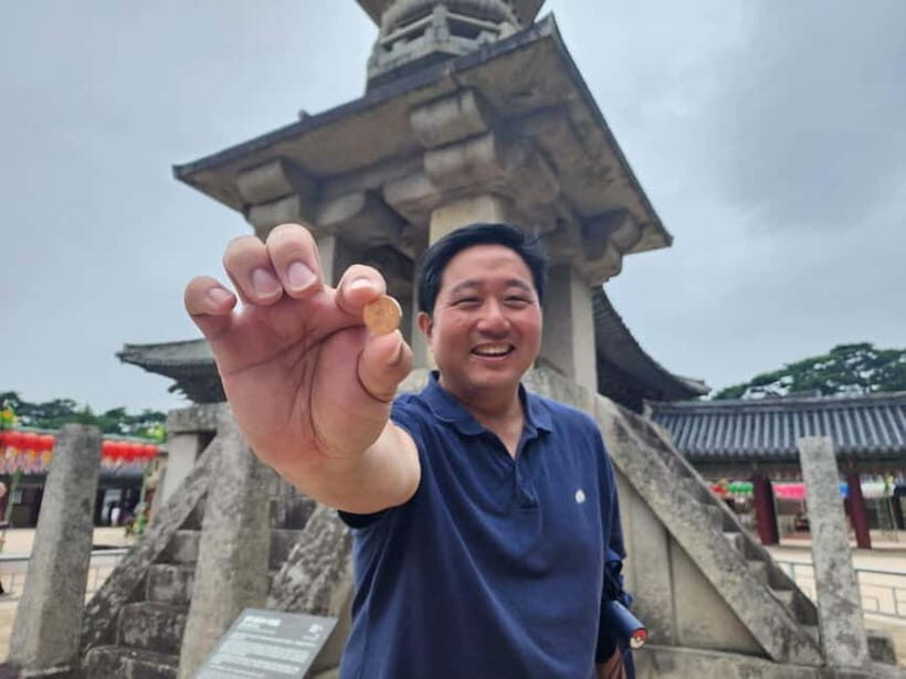 Gyeongju Private Car Tour with a Licensed Tour Guide - Stop One: Bulguksa Temple and the Art of Silla Stone