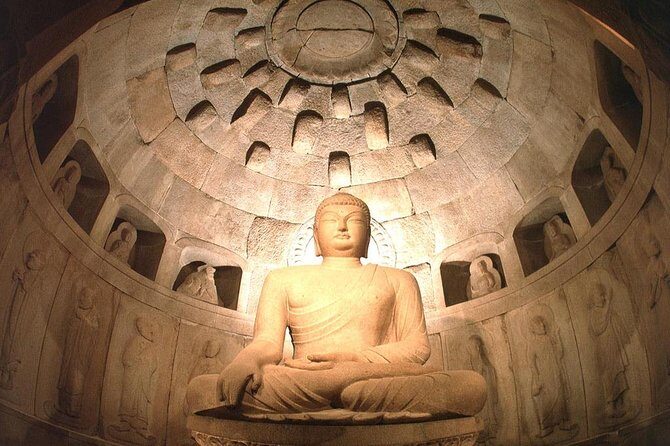 Gyeongju UNESCO World Heritage Sites and History Full-Day Tour with Lunch - Cheomseongdae Observatory: ancient star-watching and what to notice