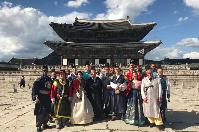 Half day Morning Seoul City Tour(Temple & Gyeongbok Palace) - Price and value: why $32 can make sense here