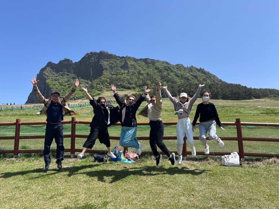 Jeju EAST Course : UNESCO (Seongsan-ilchulbong) BUS TOUR - Fast Start: Four Pickups That Save You Time