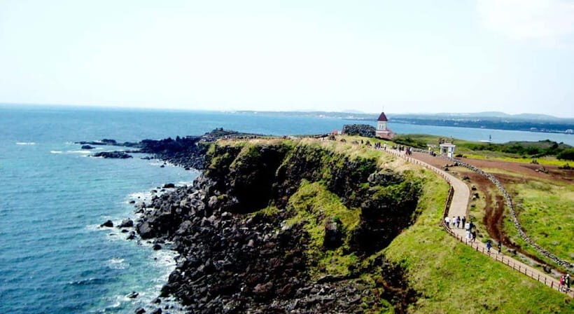 Jeju Eastern Highlight Tour with Women divers show - Value and price: why $51 can make sense for East Jeju