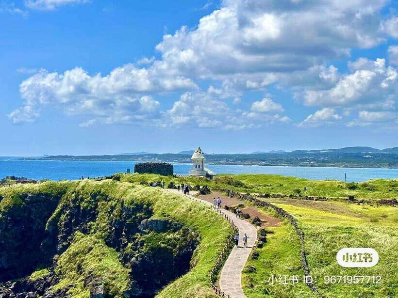 Jeju: Eastern UNESCO Sites Tour with Haenyeo Show - Key highlights worth your attention