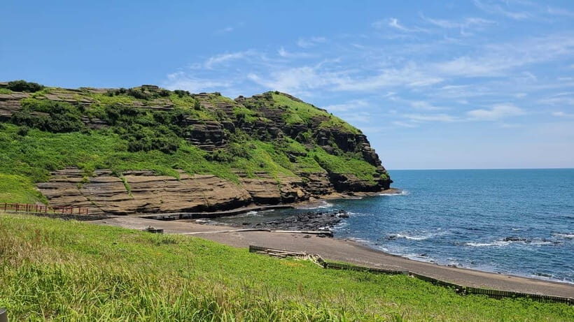 Jeju: Eastern UNESCO Sites Tour with Haenyeo Show - Price and logistics: is $51 good value for this route?