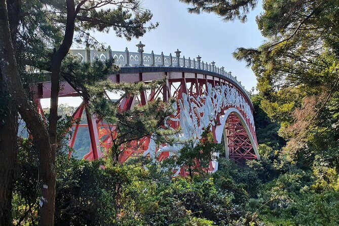 Jeju Island English Private & Flexible Tour any number anywhere - Pickup and the private-guide setup: easier than taxis, less stressful than renting a car