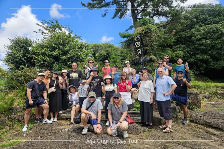 Jeju Island: Full-Day SouthWest Bus Tour with Entry Fees - Timing, Pace, and When You Might Feel Rushed