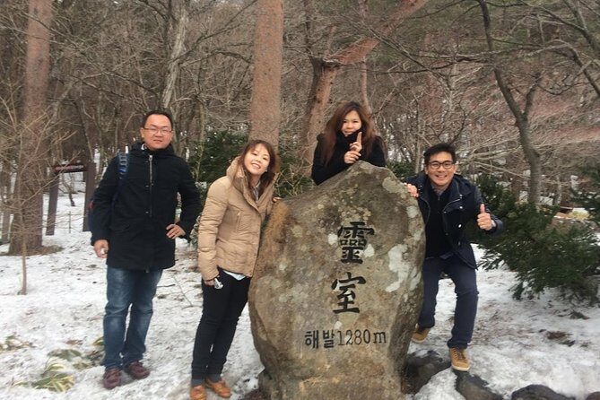 Jeju Island Private Taxi Tour : 2 Full days - Day 2 West and South: Tea, Volcano Caves, Cliff Columns, and Falls