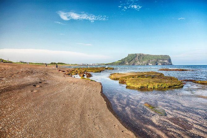 Jeju Island Private Taxi Tour : UNESCO Day Tour - A private 9-hour route that makes Jeju feel doable