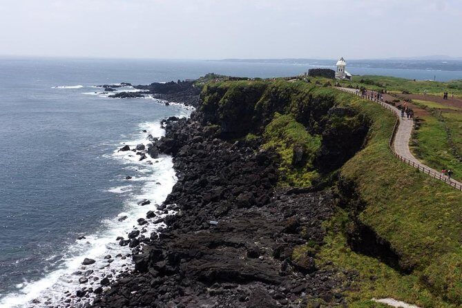 Jeju Island Private Taxi Tour : UNESCO Day Tour - Getting picked up: downtown hotels vs cruise ports vs remote areas