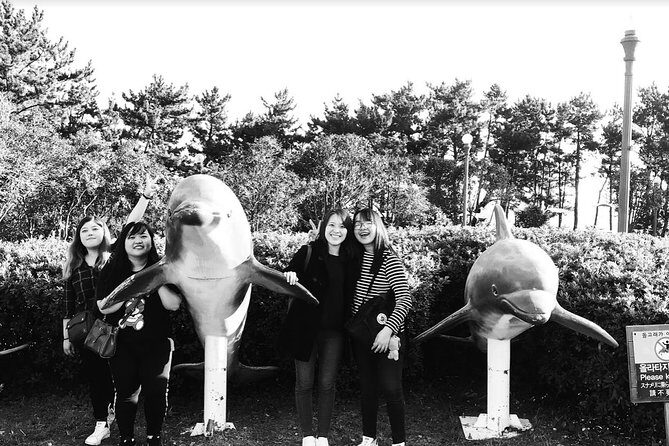 Jeju Island Taxi Tour : South Day Tour - Jeongbang Waterfall: ocean drop, plus a cultural inscription