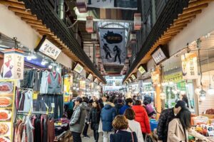 Korean Folk Village and Suwon Hwaseong Fortress Day Tour(EG Tour) - Suwon Nammun Market: One hour to eat like you live here