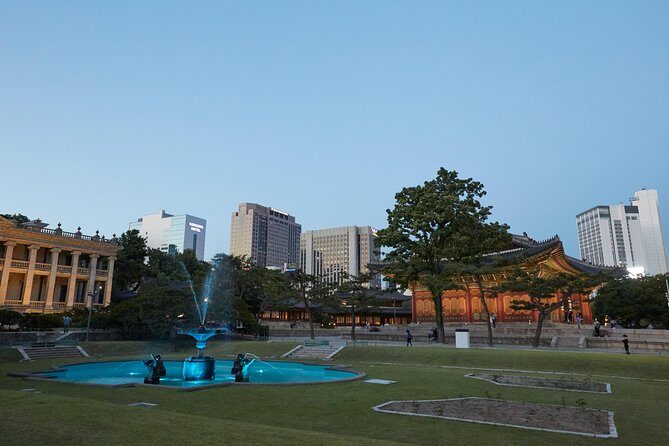 Moonlight Rainbow Fountain Show Night Tour in Seoul - Meeting at City Hall and Ending in Myeong-dong: Easy Start, Clean Exit