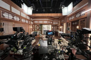 Official MBC Insider Live K-Drama Rehearsal & VIP Studio Tour - VIP Drama Rehearsal: Seeing Actors Up Close (Without the Fantasy Filters)