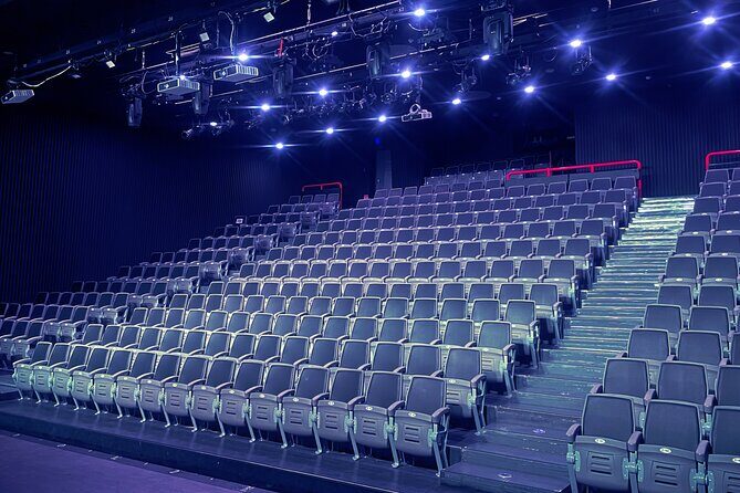 Painters Show in Gwanghwamun Theater (nearby Seodaemun station) - Key things to know before you go