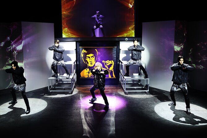 Painters Show in Gwanghwamun Theater (nearby Seodaemun station) - After the curtains: planning your ride out