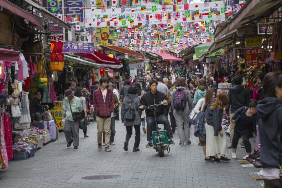 Private Customized Seoul Tour with Your Korean Buddy - Price and logistics: what $140 buys (and what can add up)