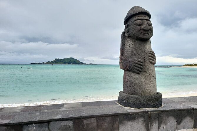 Private Half Day South and West Tour in Jeju Island - Jeongbang Waterfall: the land-to-sea moment and an easy foot-dip