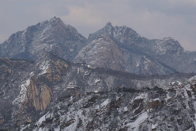 Private Hiking to Bukhansan & Korean Style Spa(Include Lunch) - Who should book this private Bukhansan hike and spa day
