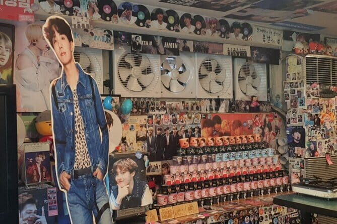 Private K-pop boyband Location Tour from Seoul City with Pickup - K-pop locations in Seoul, planned like a trip—not a scavenger hunt